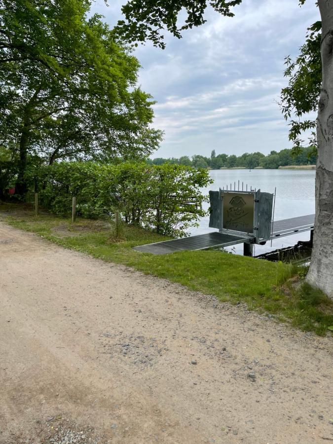 Basalt Lodge Am Lehnitzsee Оранієнбург Екстер'єр фото